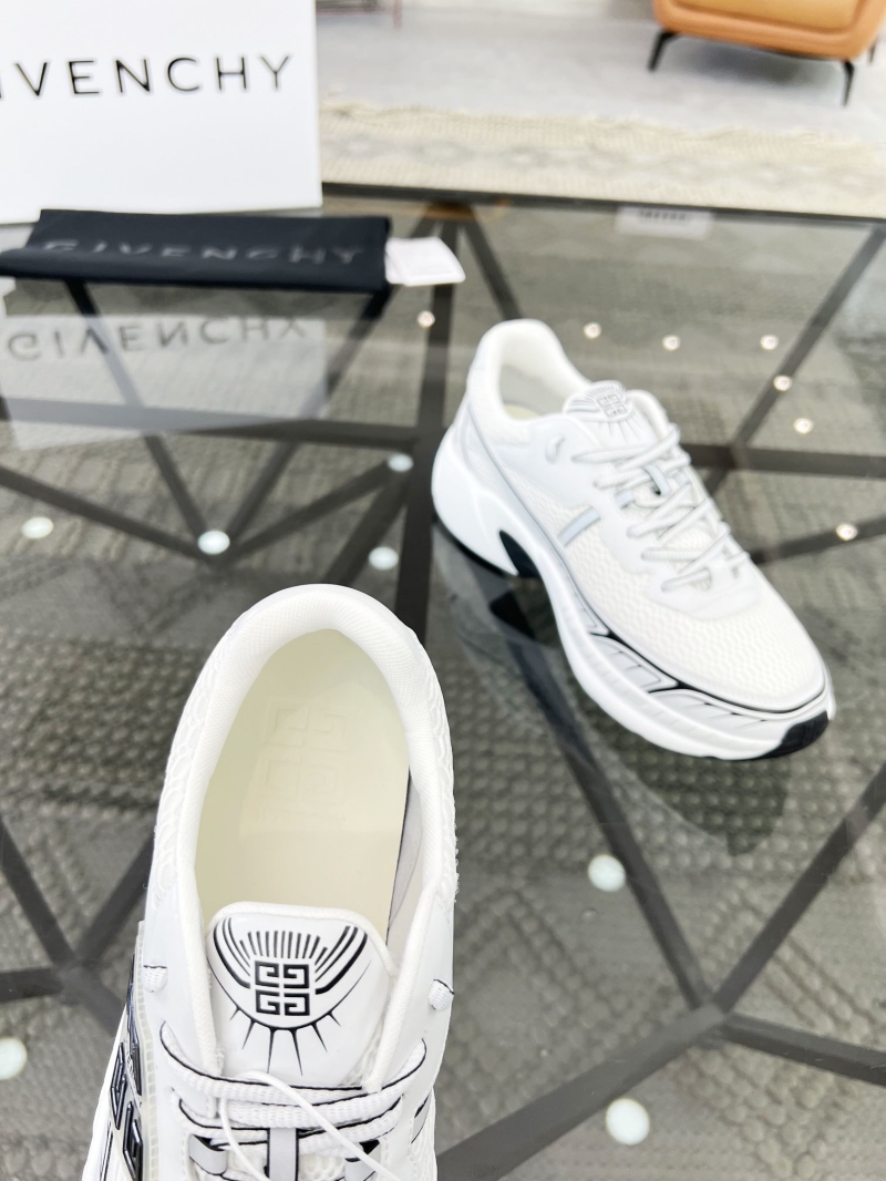 Givenchy Sneakers